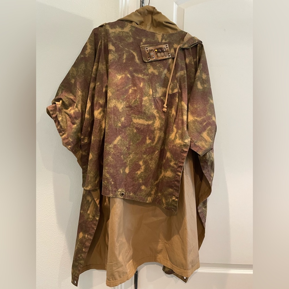 Star Wars Galaxy’s Edge Rebellion Poncho
